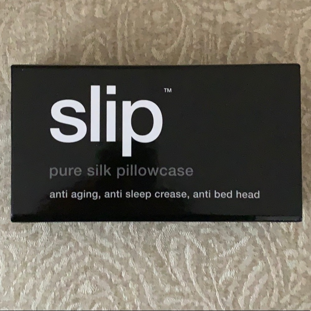 SLIP pillowcase